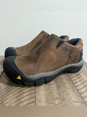 KEEN Brixen Men's US 9.5 Brown Leather Waterproof Insulated Low Slip-On Boots